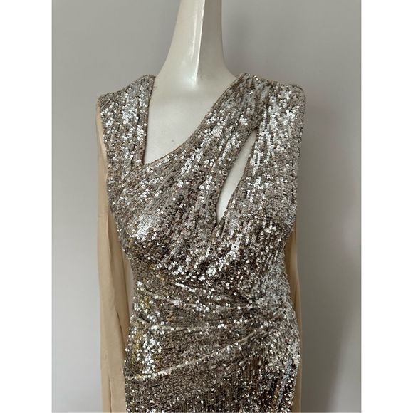 PAMELLA ROLAND Sequin Asymmetric Cape Gown - Picture 7 of 16